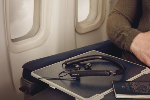 If you keep the noise and noise return, follow the cable and release the product inside!