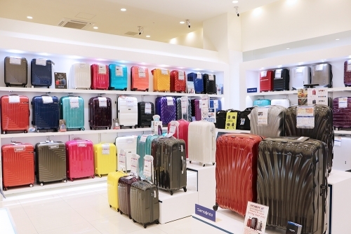 World famous baggage box tiles!